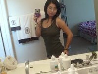 Asian girl nude selfies