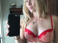 Blond amateur MILF hot selfies