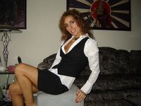 Curly sexy amateur MILF