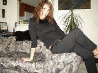 Curly sexy amateur MILF