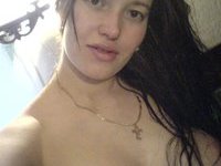 Sexy busty amateur brunette pics collection