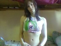 Amateur brunette posing naked