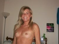 Young amateur blonde girlfriend exposed