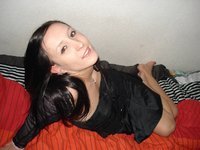 Brunette amateur GF sexlife private pics