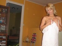 Swinger blond wife sexlife pics collection