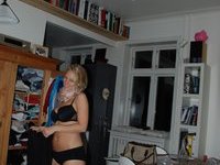 Cute amateur blonde wife homemade porn