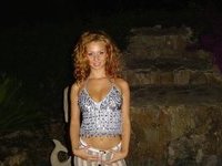 Pretty curly amateur babe