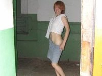 Nice amateur redhead shows us her cunt and ass