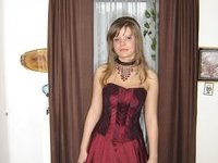 Real young amateur couple homemade pics