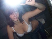 Nude selfies from amateur wife