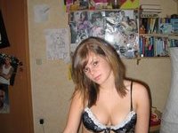 Teenage amateur GF posing in her room