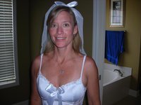Kinky mature amateur blonde wife sexlife pics
