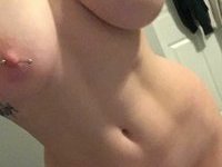 Big tits amateur selfies