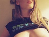 Big tits amateur selfies