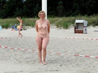 Mature amateur wife Agatha