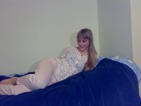 Blond amateur GF in her bedroom