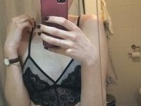 Amateur blonde teen girl selfies