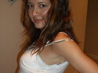 Seet young amateur cutie