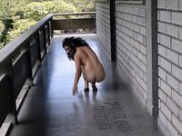 Amateur brunette GF posing naked outdoor
