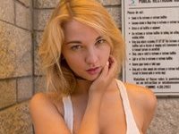 Beautiful blonde teen babe pics collection