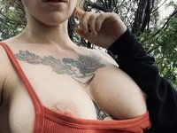 Tattooed amateur MILF pics collection