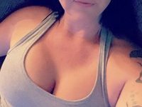 Slutty amateur MILFs mix