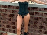 Blond amateur MILF sexlife pics