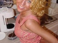 Beautiful blond MILF sexlife pics collection