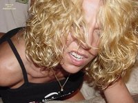 Beautiful blond MILF sexlife pics collection