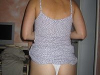 Amateur wife posing for hubby private pics collection