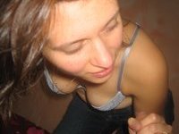 Amateur wife posing for hubby private pics collection