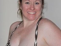 Chunky wife naked at home