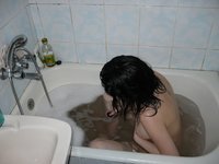 Amateur brunette naked at bath