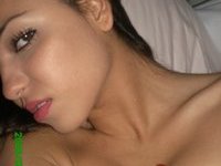 Seductive selfies from sexy babe