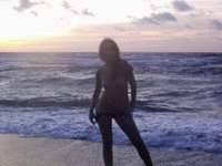 Amateur GF nude posing pics collection