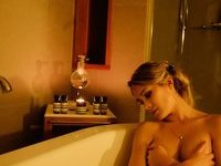 American sensual girlfriend nude homemade photo shooting