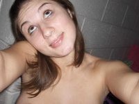 Cute teen showing her tits