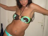 Very sexy amateur brunette babe pics collection