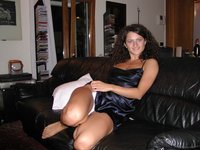 Curly amateur wife sexlife pics