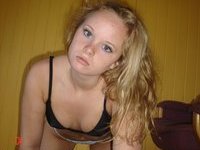 Blonde amateur teen girl