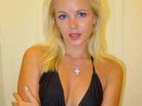 Czech girl Sandy try to be pornstar