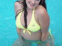 Cuttie in a yellow bikini