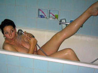 Babes who love bathtubs