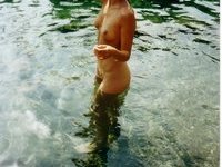 Amateur cutie love posing naked
