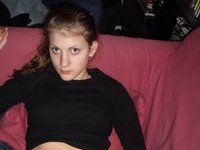 Amateur teen girl posing for boyfriend