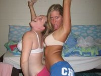 Two amateur GFs posing and kissing