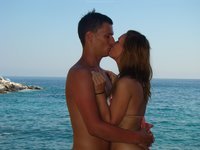 Amateur couple at summer vacation leaked homemade pics