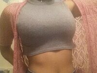 Ebony amateur girl showing her tits