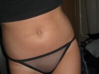 Amateur couple share private homemade pics