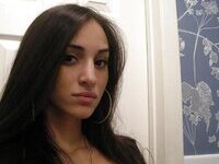Sexy amateur brunette private pics